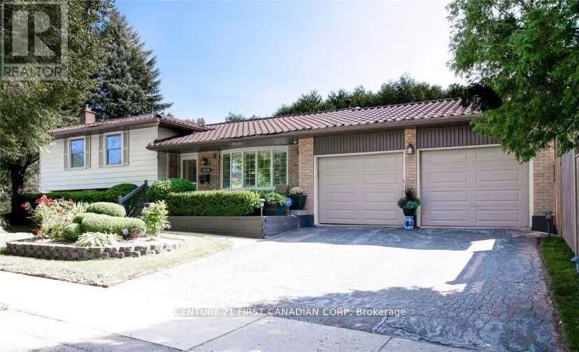 Photo de la propriété:  309 Blue Forest Drive Lower  ON N6G 3J7 