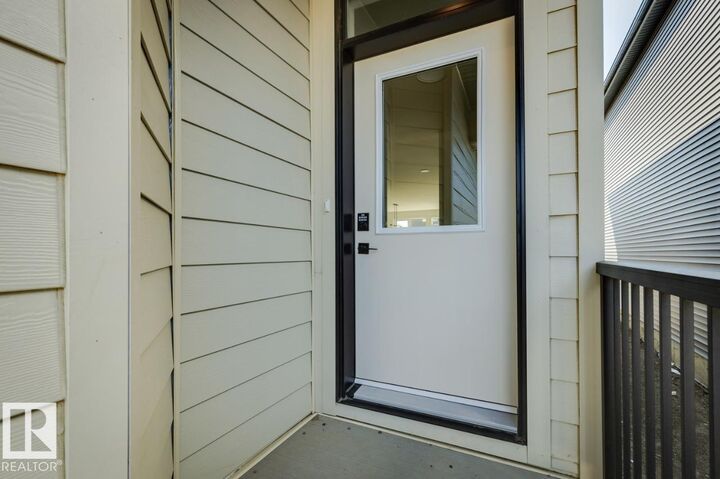 Property Photo: 436 30 Street SW AB T6X 1A5