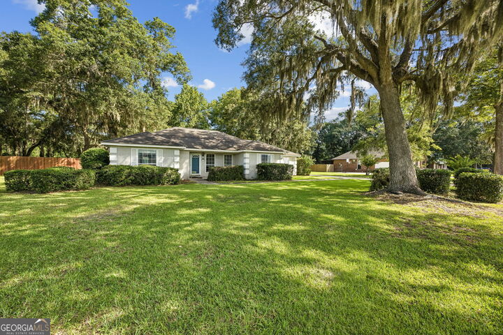 Property Photo: 779 Bristol Hammock Circle GA 31548