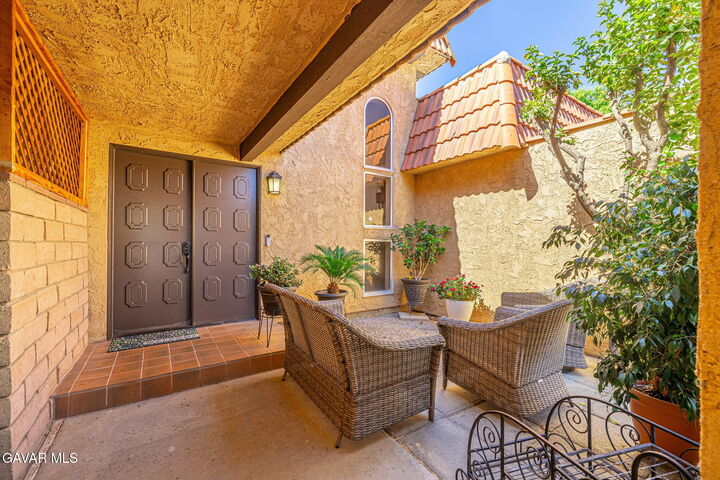 Property Photo: 236 Shirley Lane CA 93551