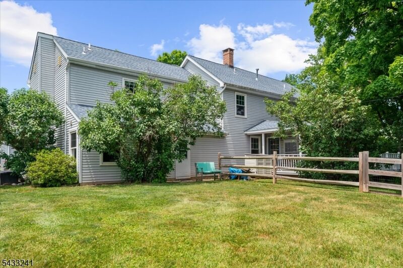 Property Photo: 9 Mills Ct NJ 08822