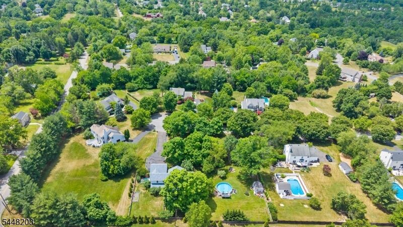 Property Photo: 9 Mills Ct NJ 08822