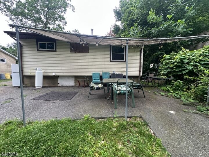 Property Photo:  4 Florida Ave  NJ 07849 