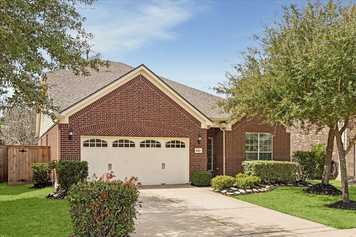 Property Photo: 9623 Cherry Quartz Court TX 77494