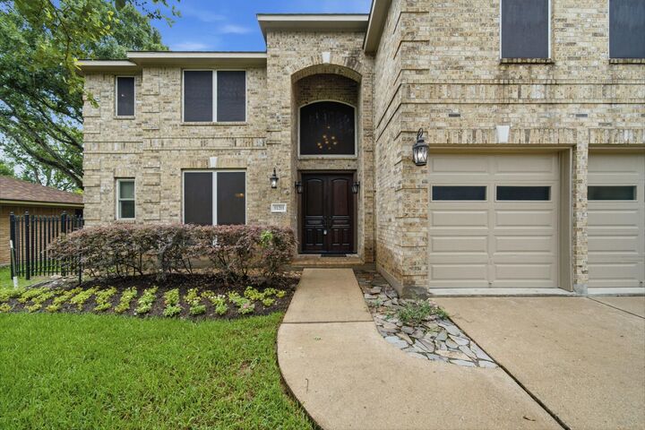 Property Photo: 11211 Greenwillow Street TX 77035