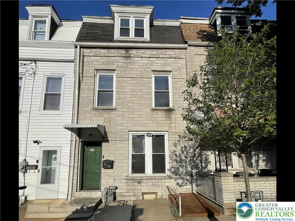 Property Photo:  410 N 2nd Street  PA 18102 