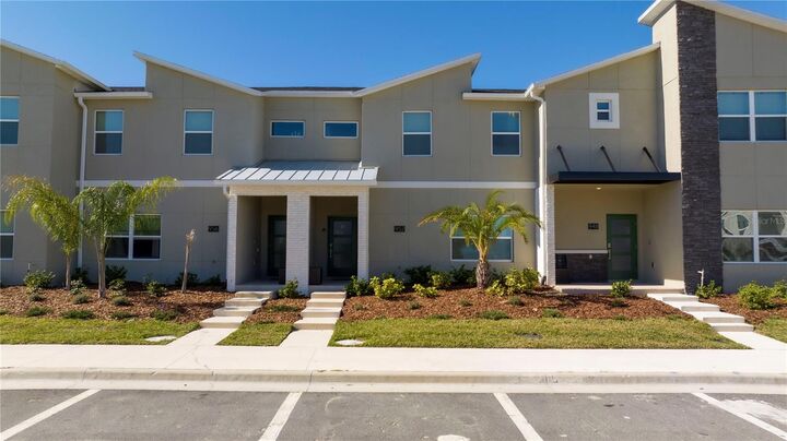 Property Photo: 952 Leader Street FL 33896