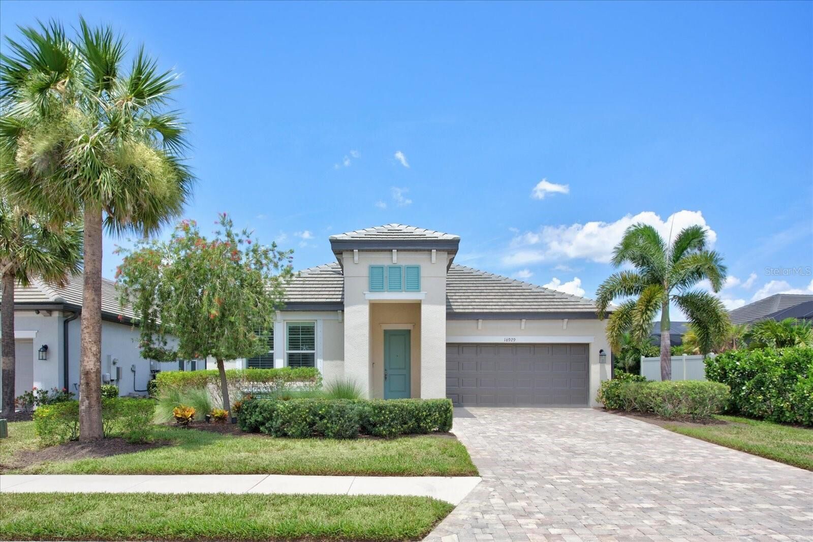 Property Photo:  16929 Seraphic Trail  FL 34211 