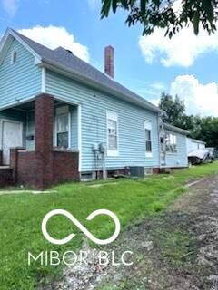 Property Photo:  617 N 3rd Street  IN 47601 