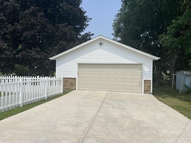Property Photo:  238 Lincoln Dr N  WI 53095 