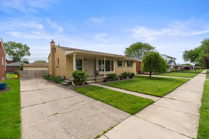 Property Photo: 3233 Grange Road MI 48183