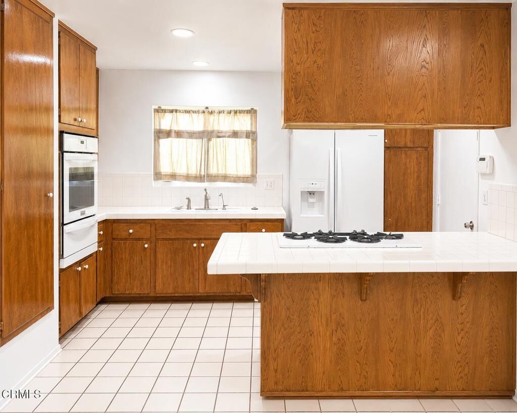 Property Photo:  14048 Trumball Street  CA 90604 