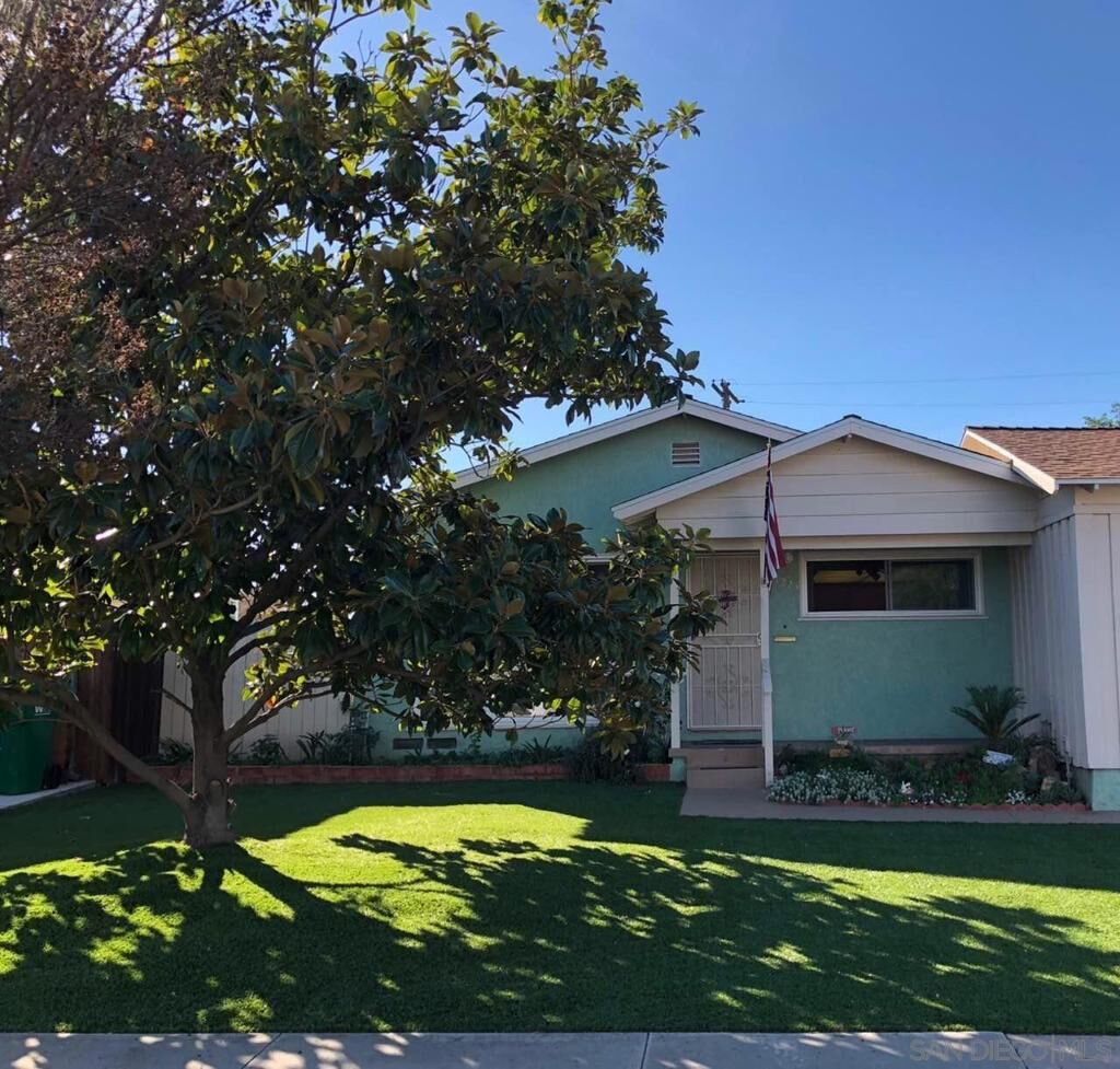 Property Photo:  1223 Coral  CA 92021 