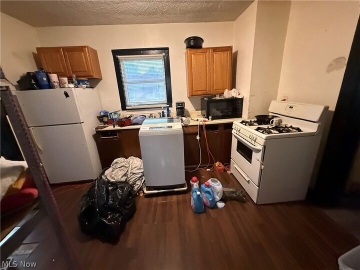 Property Photo: 2046 North Park Avenue OH 44483