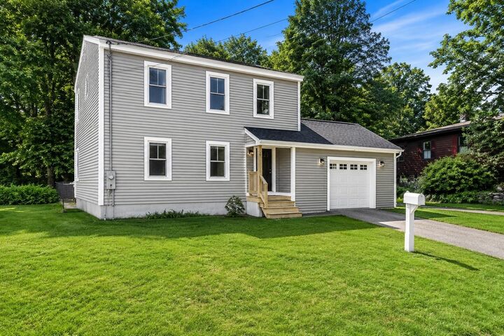 Property Photo:  20 Dodge Street  NH 03867 