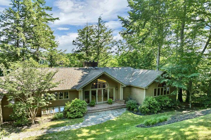 Property Photo: 6 Wyanoke Gate Lane NH 03894