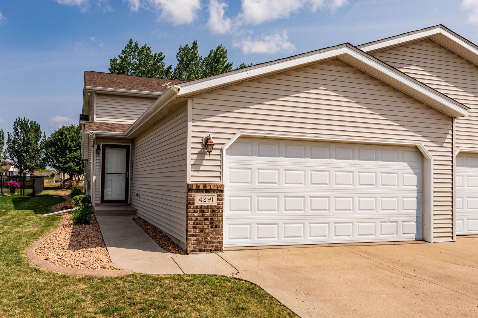 Property Photo: 4291 39th Avenue S ND 58104