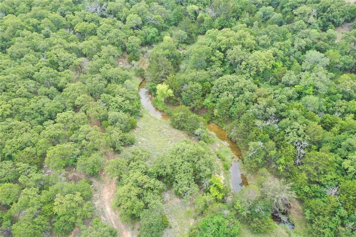Property Photo:  1309 County Road 1895  TX 76270 