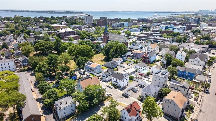 Property Photo: 17 Tilton Ter MA 01902
