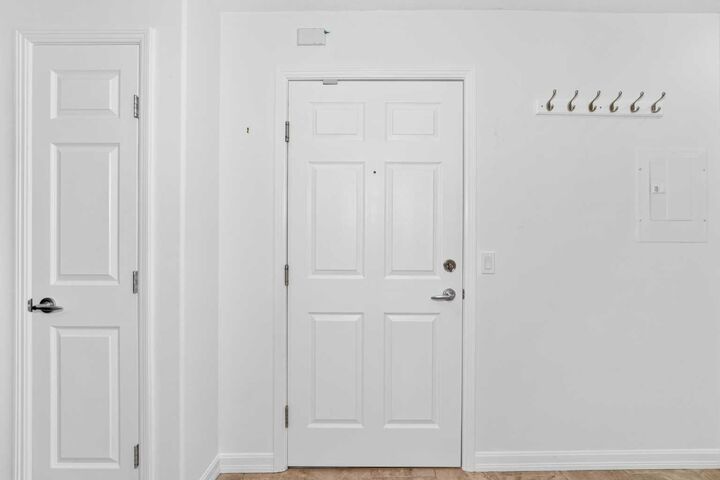 Property Photo: 92 Crystal Shores Road 3102 AB T1S 1N1