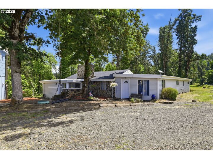 Property Photo:  37340 Camp Creek Rd  OR 97478 