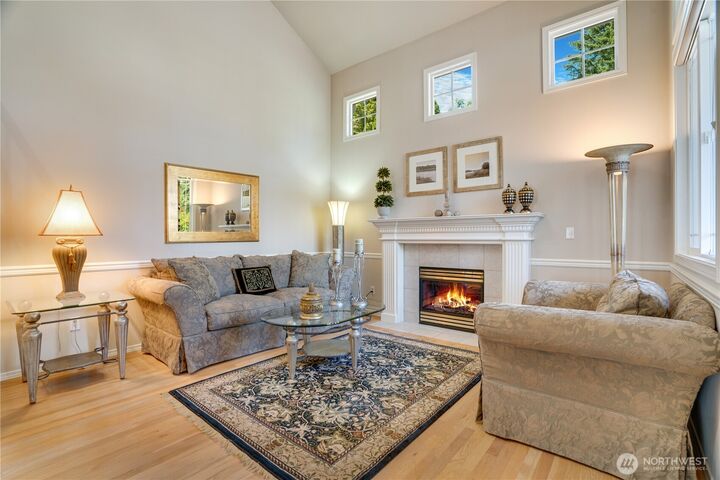 Property Photo:  12865 SE 47th Place  WA 98006 