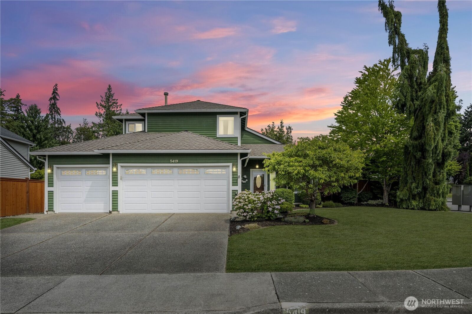 Property Photo: 5419 67th Street NE WA 98270
