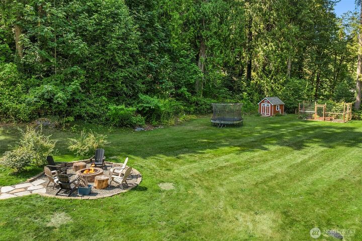 Property Photo: 5508 329th Avenue SE WA 98024