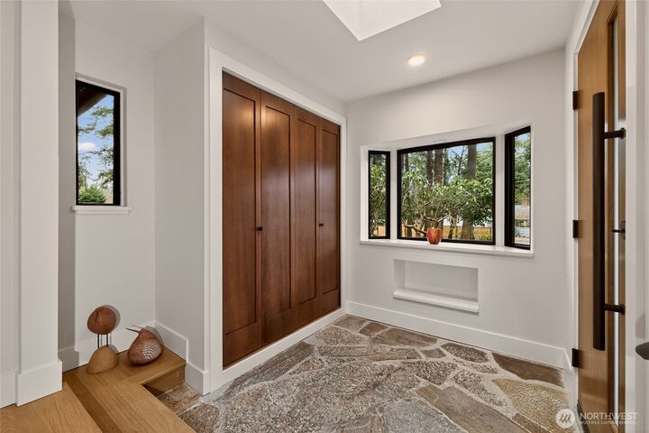 Property Photo: 22016 Vine Road WA 98036