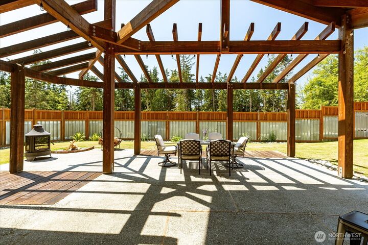 Property Photo: 550 Wanamaker WA 98239