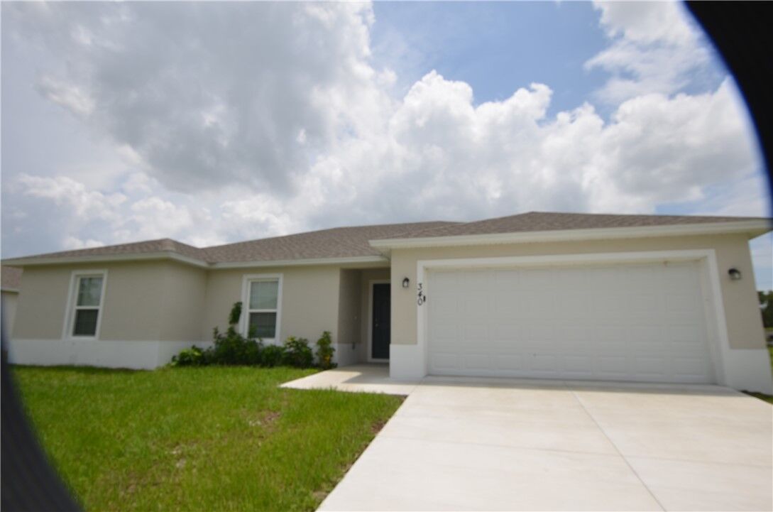 Property Photo:  340 Dolphin Street SE  FL 32909 