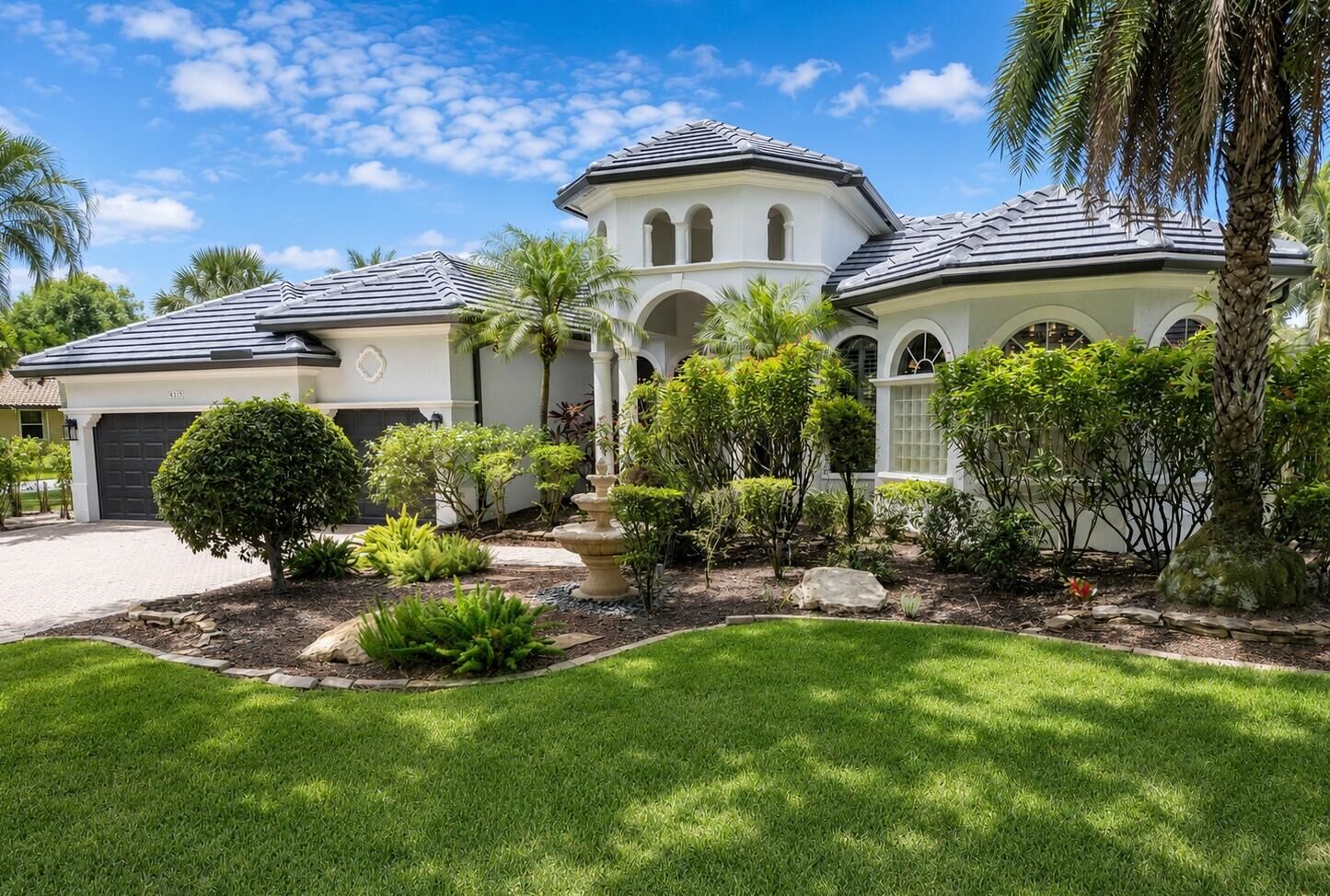 Property Photo: 9317 NW 62nd Court FL 33067