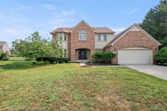 Property Photo: 45846 Rockledge Drive MI 48170