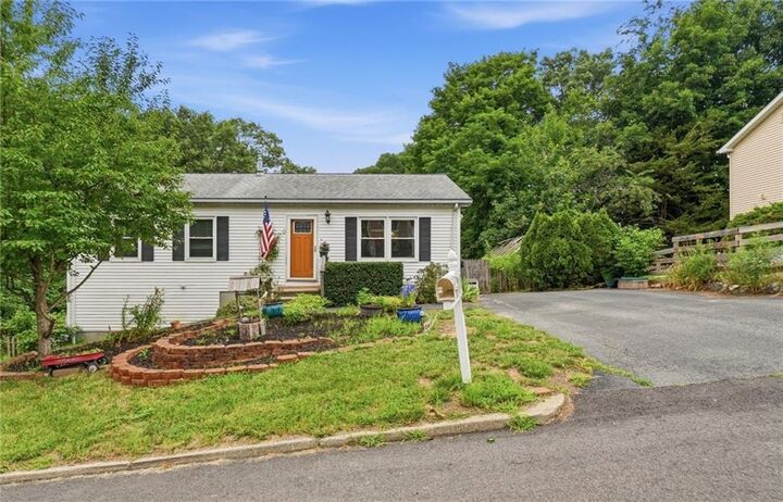 Property Photo:  37 Crestwood Drive  RI 02893 