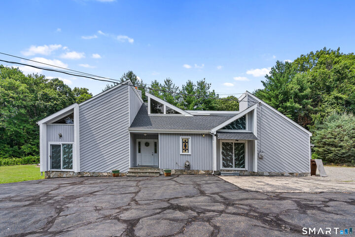 Property Photo:  95 Park Avenue  CT 06484 