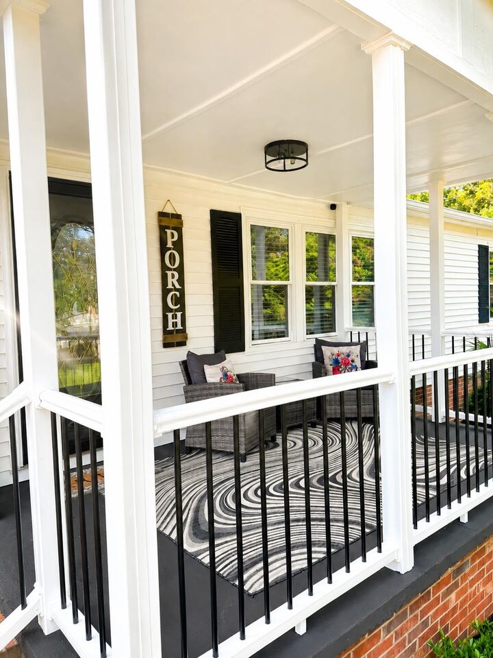 Property Photo: 215 Lake Front Road SC 29349