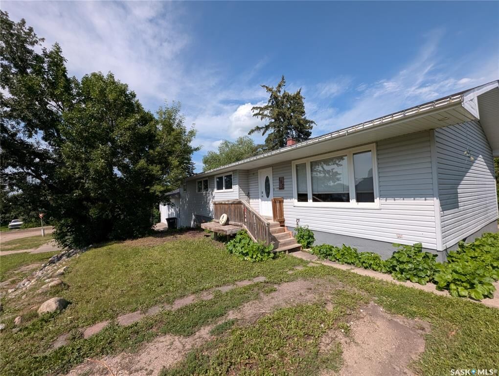 Photo de la propriété: 107 Carlton Street SK S0K 4M0