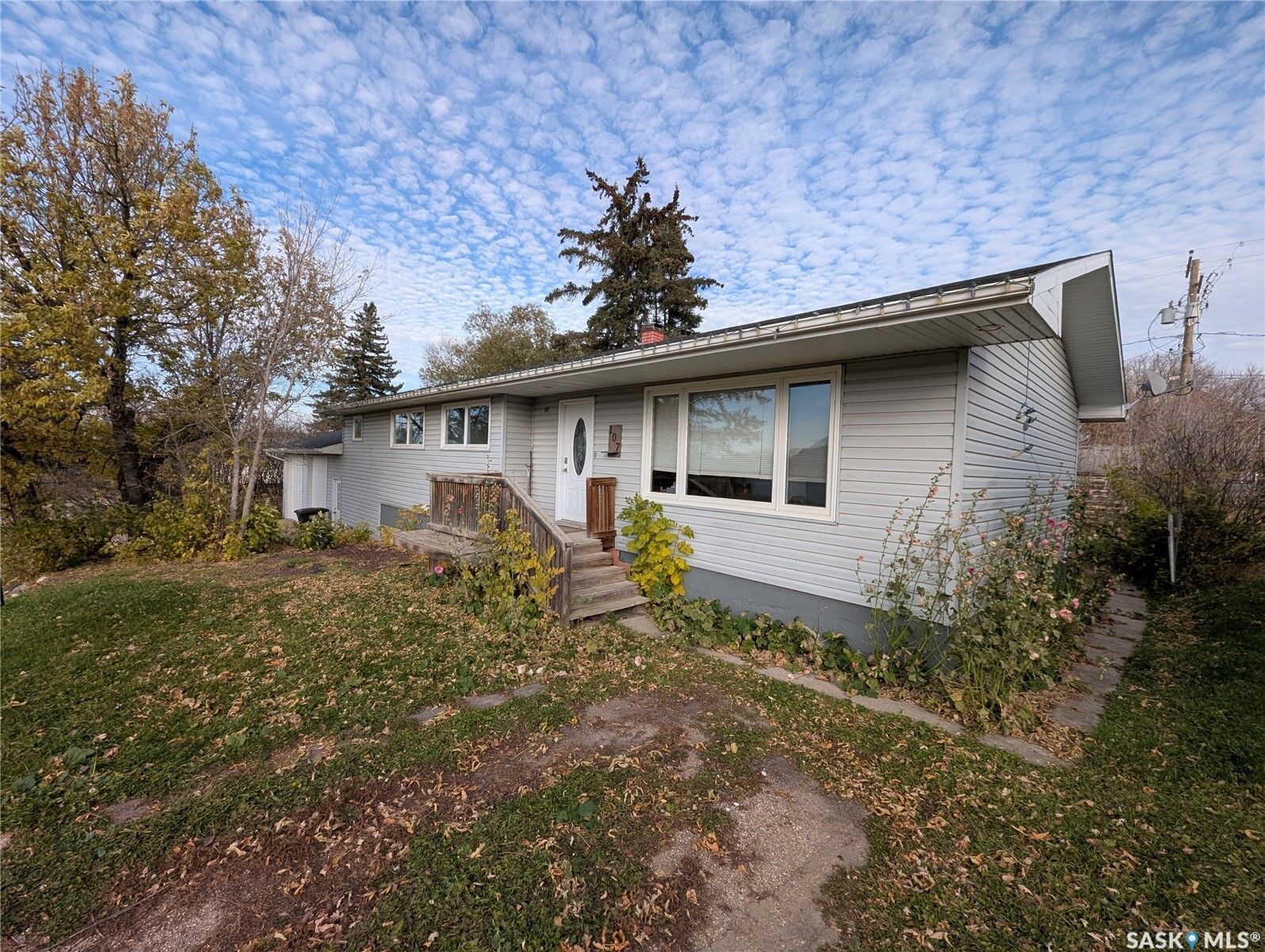 Photo de la propriété:  107 Carlton Street  SK S0K 4M0 