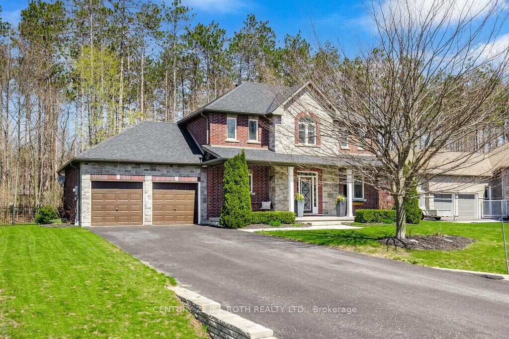 Property Photo:  12 Lloyd Cook Drive E  ON L0L 1Y3 