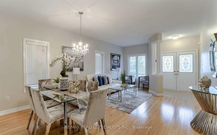 Property Photo: 88 Natronia Trail Main &Amp 2nd ON L6P 3N8