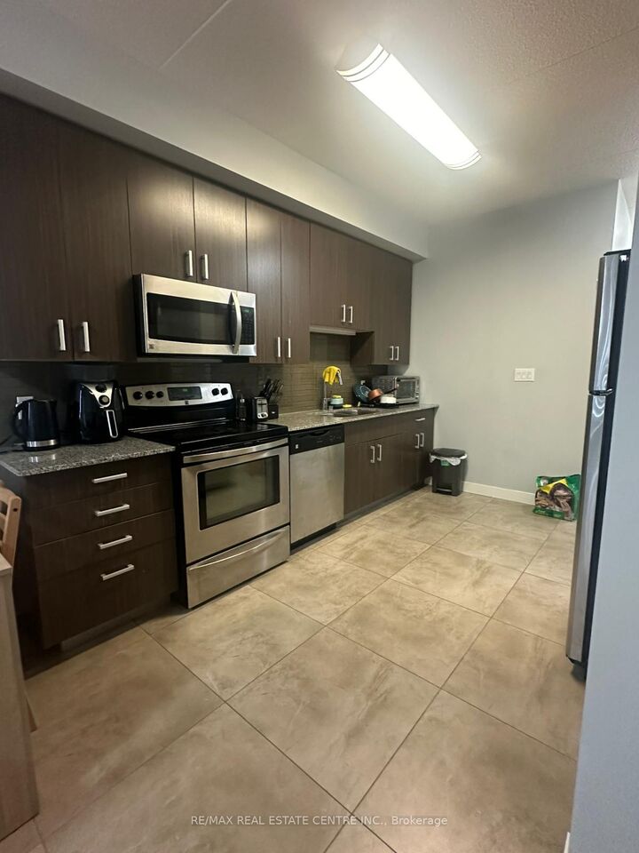 Property Photo: 62 Balsam B408 Street ON N2L 3H2