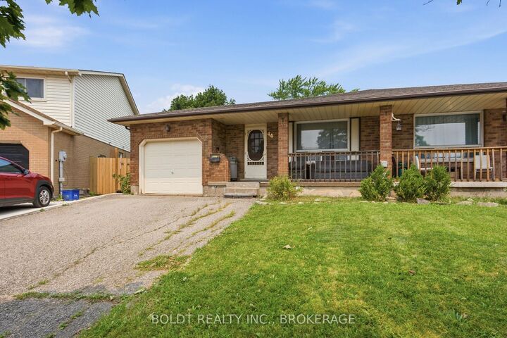 Photo de la propriété: 44 Culligan Crescent ON L2V 4P1
