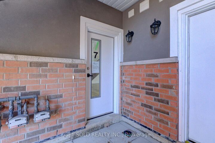 Property Photo: 6701 Thorold Stone Road 7 ON L2J 1B3