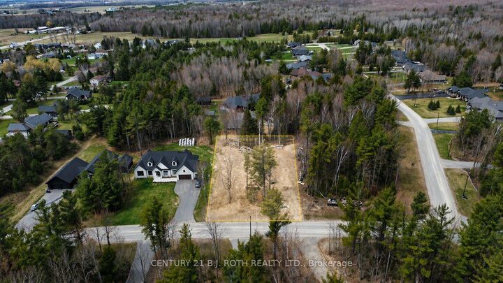 Property Photo:  35 Marni Lane  ON L0L 2K0 