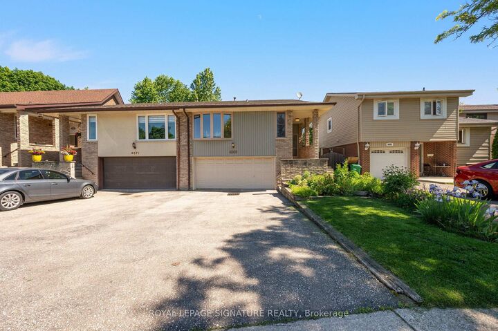 Property Photo: 4069 Jefton Crescent ON L5L 1Z2