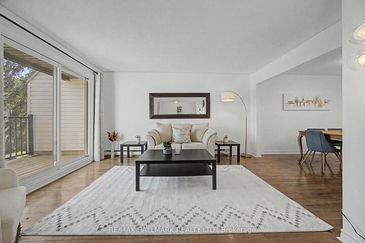 Property Photo: 6780 Formentera Avenue Unit 53 ON L5N 2L1
