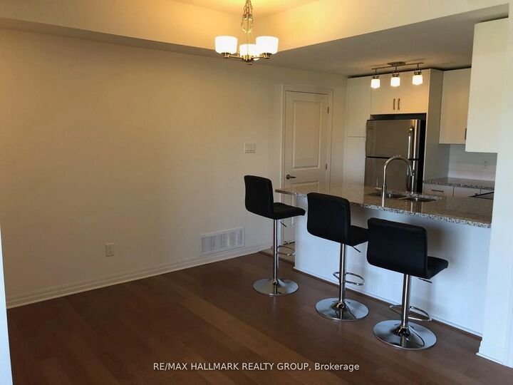 Property Photo:  273 Big Sky Private  ON K1T 0M8 