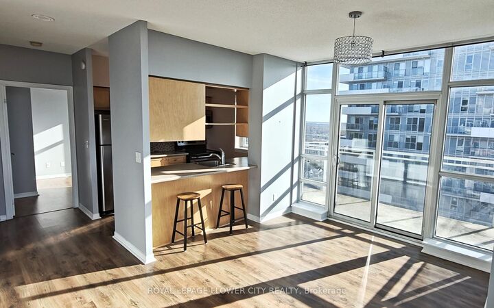 Property Photo: 215 Queen Street 2307 ON L6W 0A9