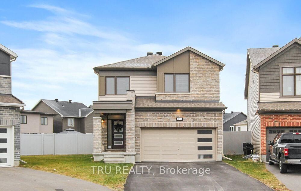 Property Photo: 731 Brittanic Road ON K2V 0N7
