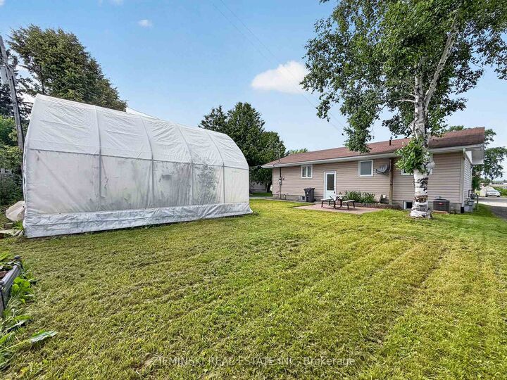 Property Photo: 374 Nosov Drive ON P0K 1G0